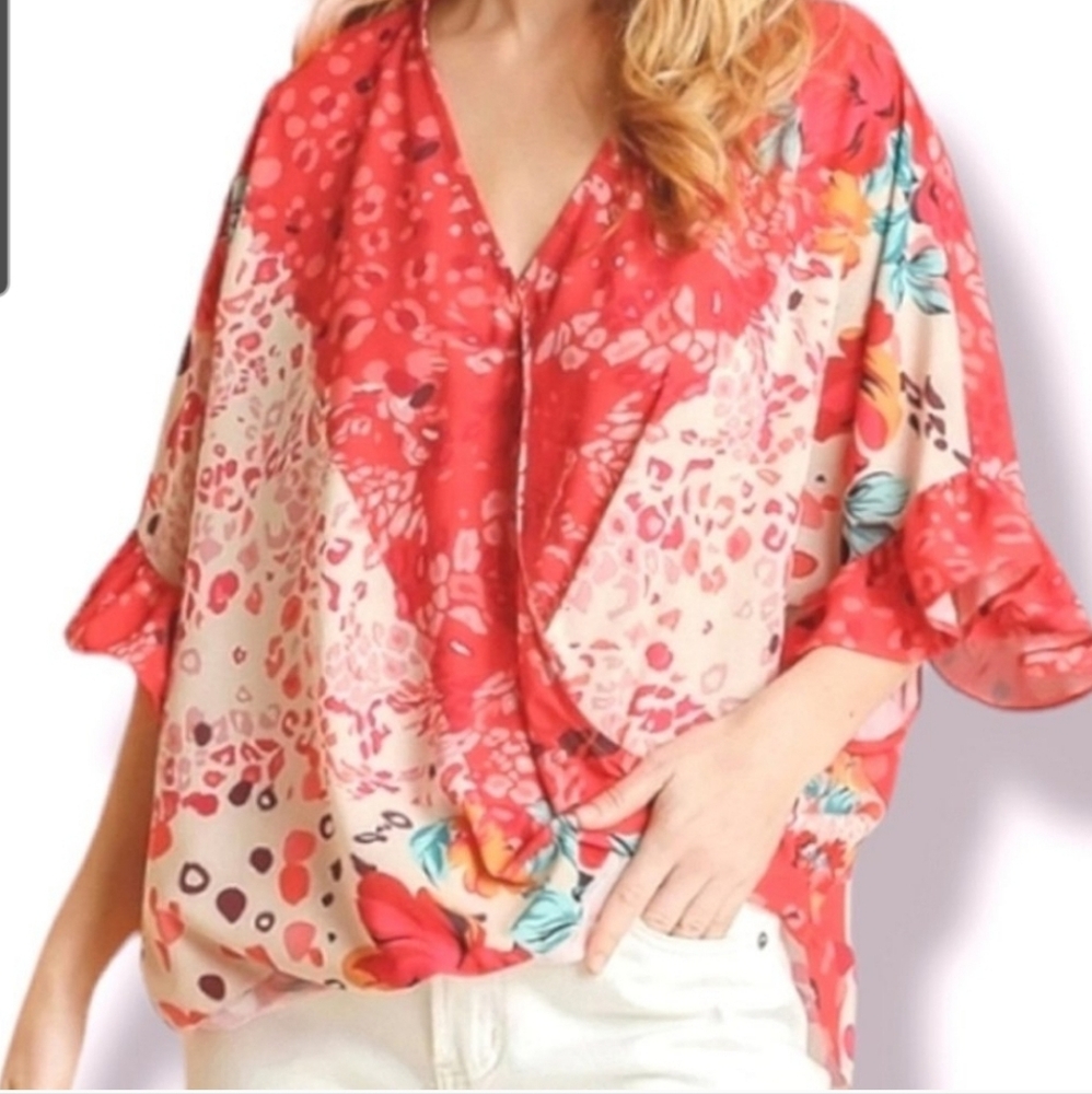 Umgee Floral Animal Mixed Print Crossbody Top Size Small‎ Red Pink Leopard Boho